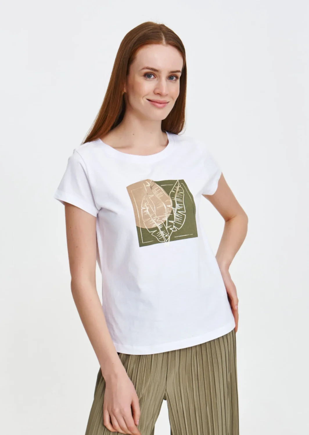 tshirt με σταμπα φύλλα