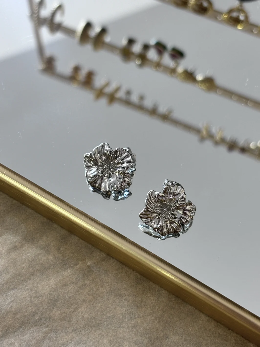 Σκουλαρίκια Flowers Silver