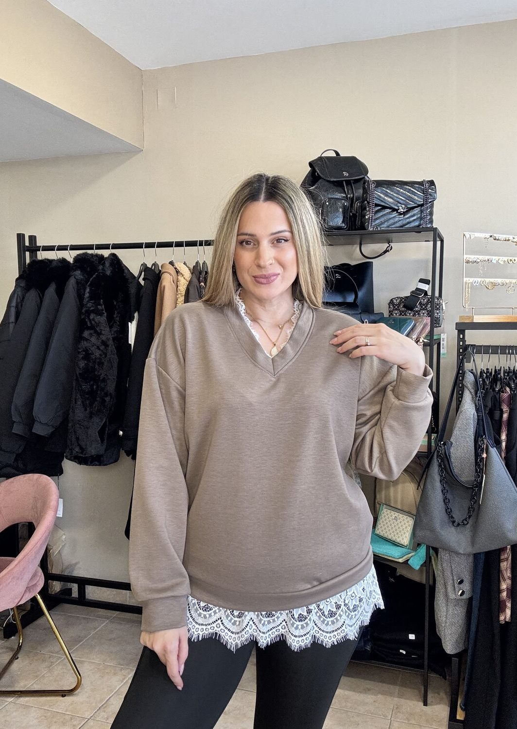 Μπλούζα Με Δαντέλα