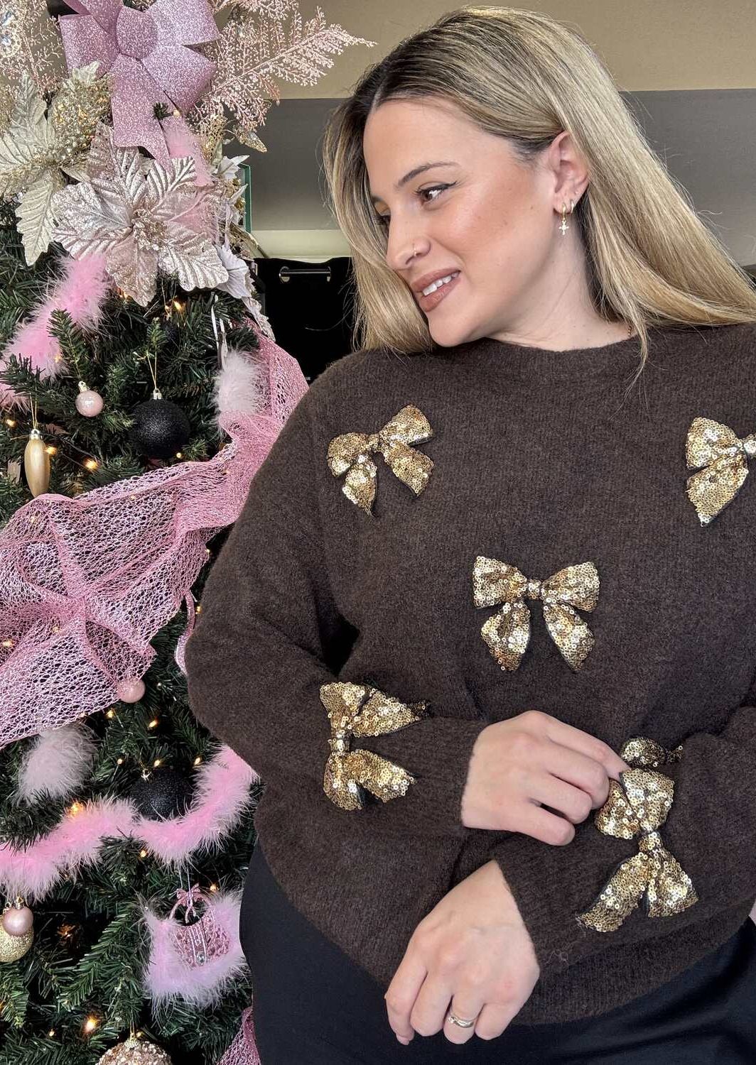 Πουλόβερ Με Φιογκάκια