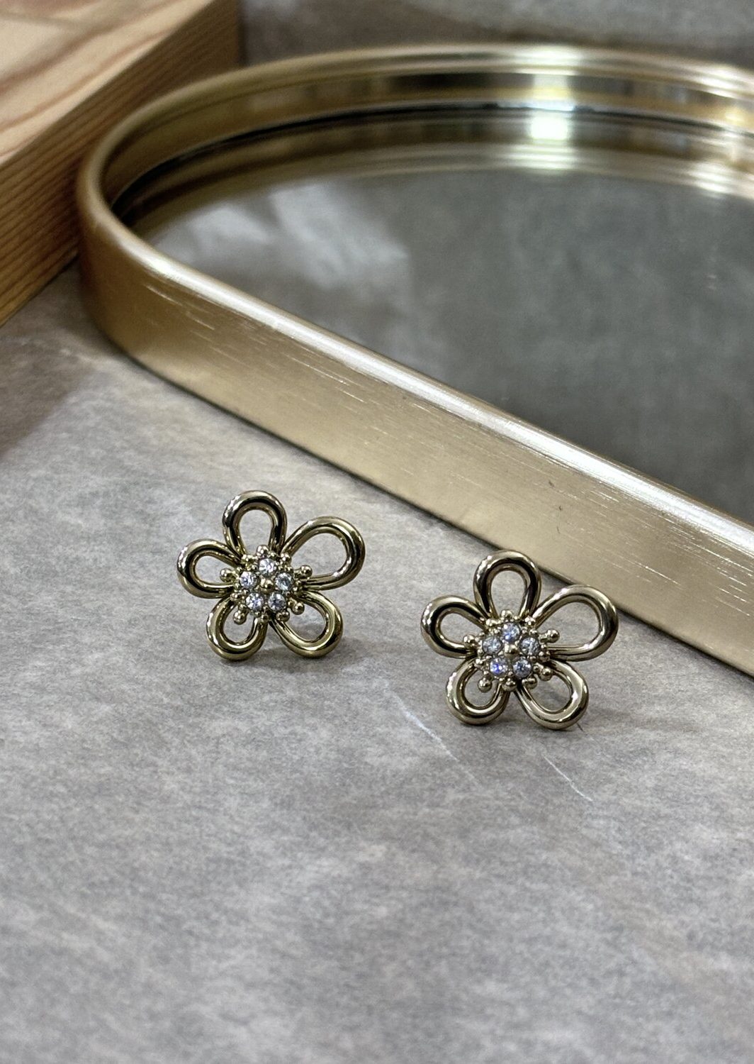 Σκουλαρίκια Gold Flower