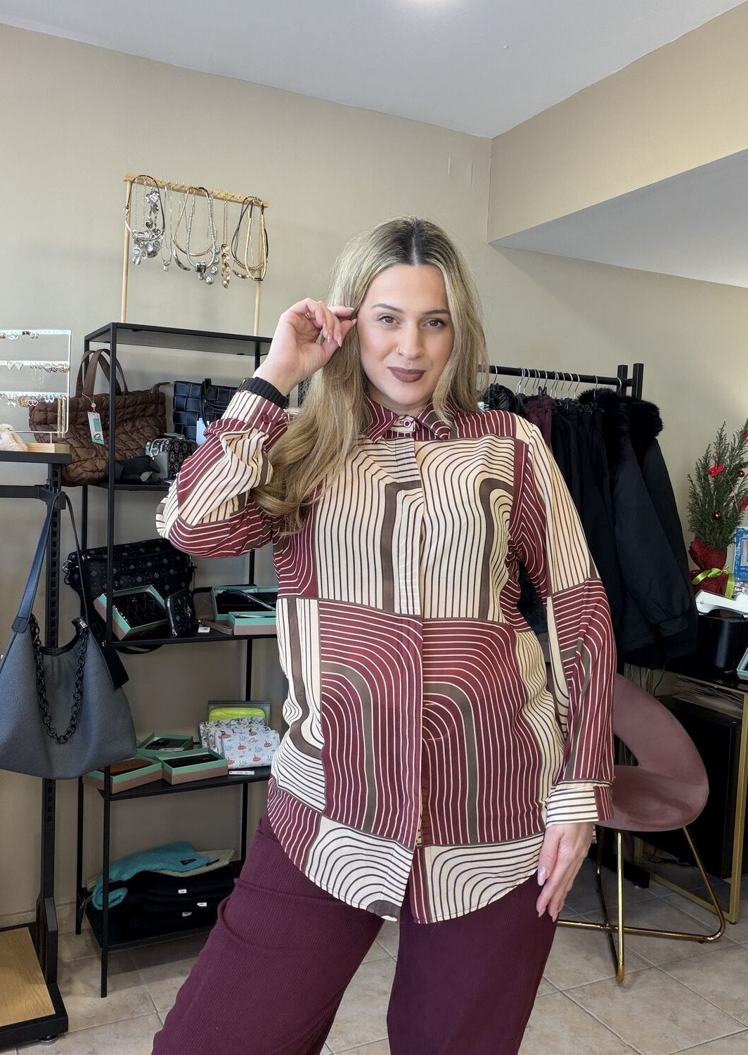 Πουκάμισο με γραμμές